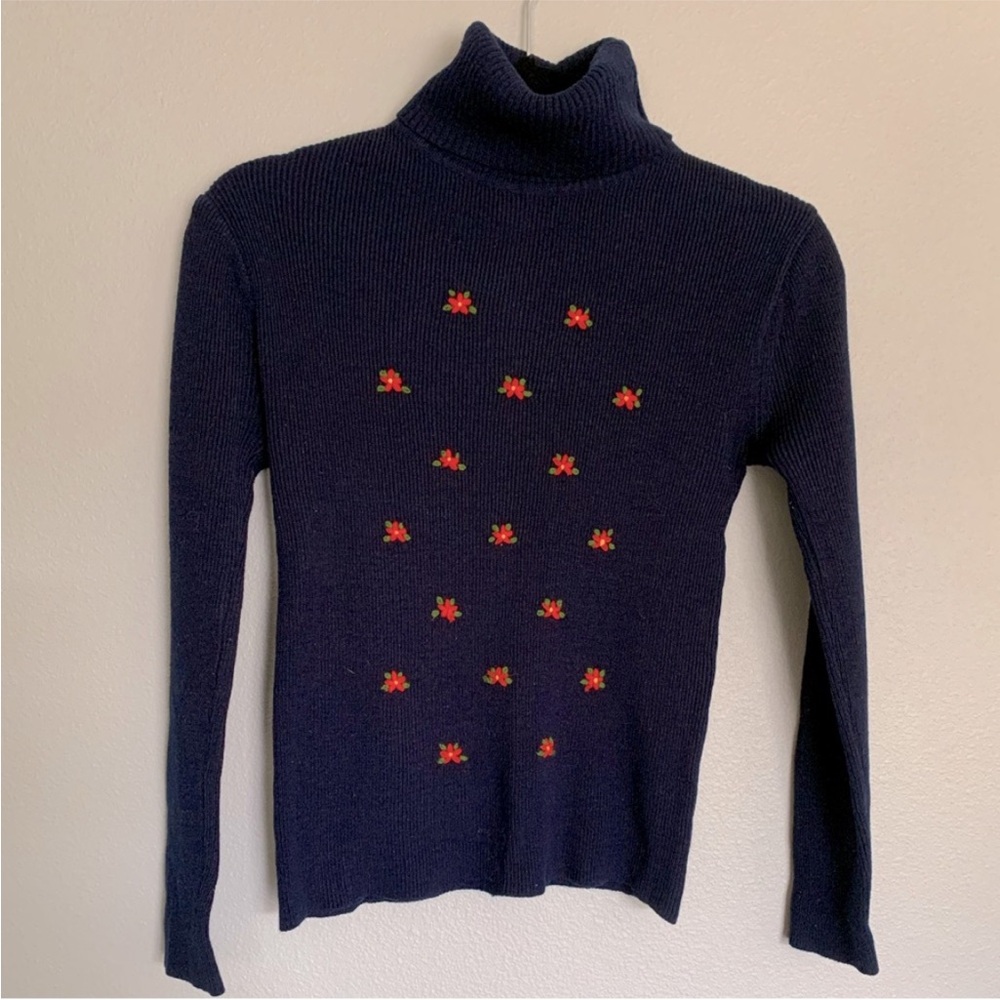 Vintage 60s navy w/ red embroidered flowers stretch turtle neck sweater size XS